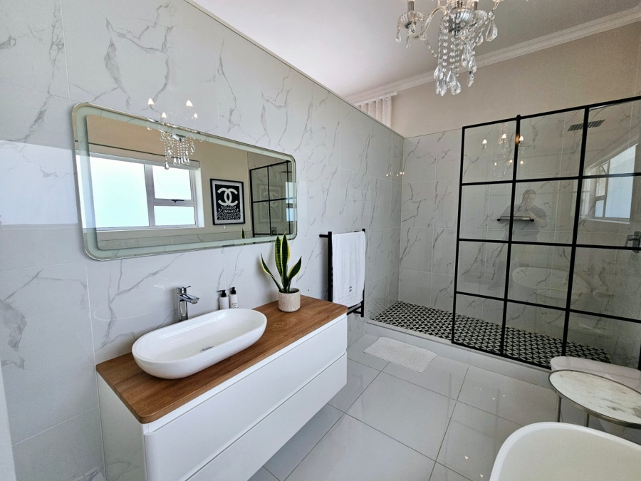 8 Bedroom Property for Sale in Selborne Eastern Cape
